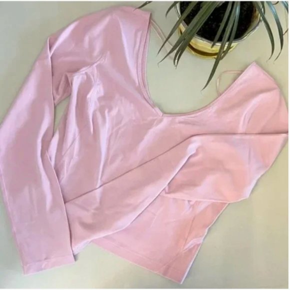 NWT lululemon Align Long Sleeve Shirt in Pink Peony - Picture 1 of 5